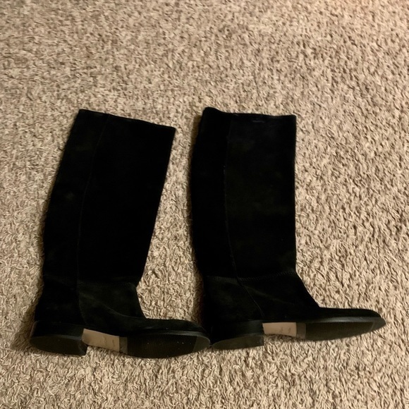 Ann Taylor Shoes - Ann Taylor black suede boots